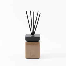 Hotel Dusk Orange Blossom Jasmine & Vanilla Diffuser £18
