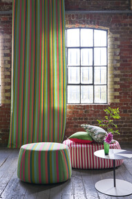 https://az.prshots.co.uk/contents/archives/1979/1012/images/thumb350x287_auto/designers_guild_376276_thumb.jpg