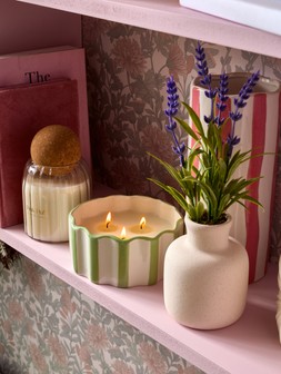 B&M HOME SS26 // COUNTRY RUSTIC // CANDLE IN RIBBED JAR WITH CORK BALL LID £3.50 // CERAMIC SCALLOP EDGE CANDLE WITH STRIPE PATTERN - GREEN £5 // LAVENDER IN VASE £4 //
