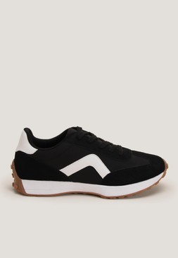 Black Runner Square Trainers