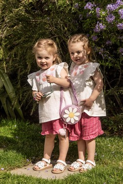 Younger Girls White Crochet & Pink Short Set £12 1