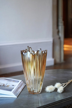 AMBER RIPPLED GLASS VASE H25CM W14.5CM