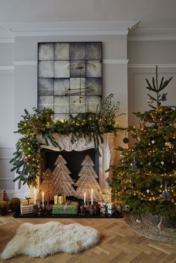 Rattan Christmas Tree White H60Cm &pound;46.99
