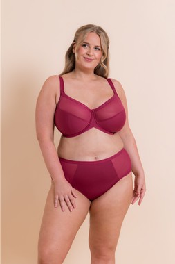 WONDERFULLY FULL CUP SIDE SUPPORT BRA £35 €53 & SHORT £17 €26