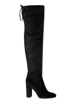 Velvet over the knees