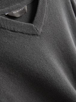 PRIMARK 2PK KNIT SCHOOL JUMPER, GREY, £8 (5)