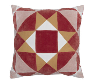 https://az.prshots.co.uk/contents/archives/98/201/images/thumb350x287_auto/marks_amp_spencer_ms-velvet-patchwork-cushion-25_thumb.jpg